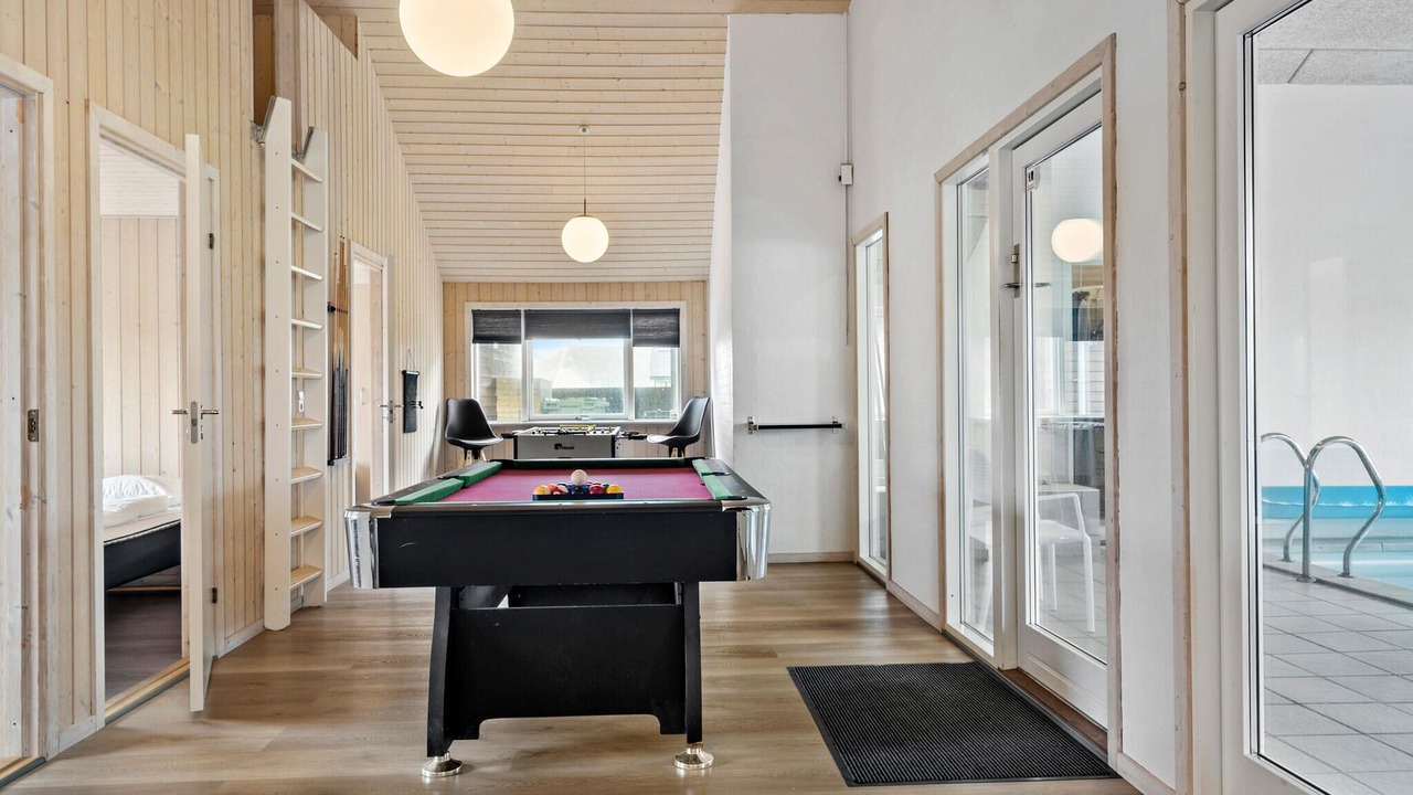 Photo of Others in Vrist Strand