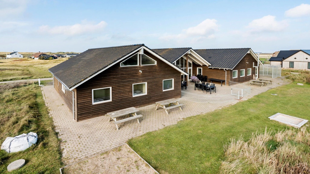 Photo of Others in Vrist Strand