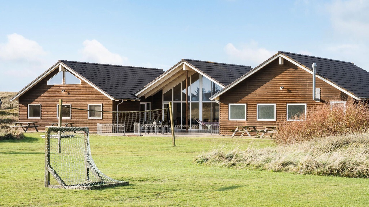 Photo of Outdoor in Vrist Strand