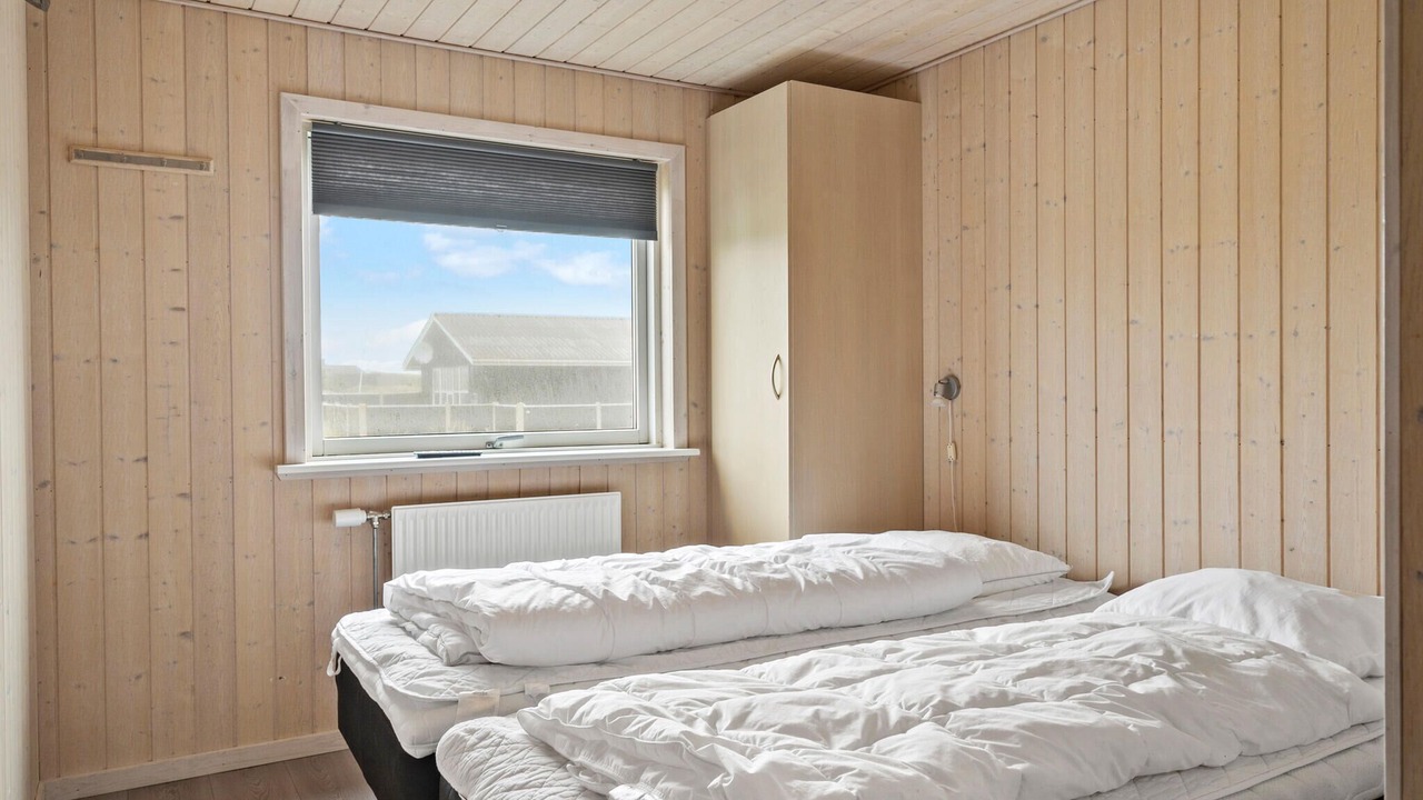 Photo of Others in Vrist Strand