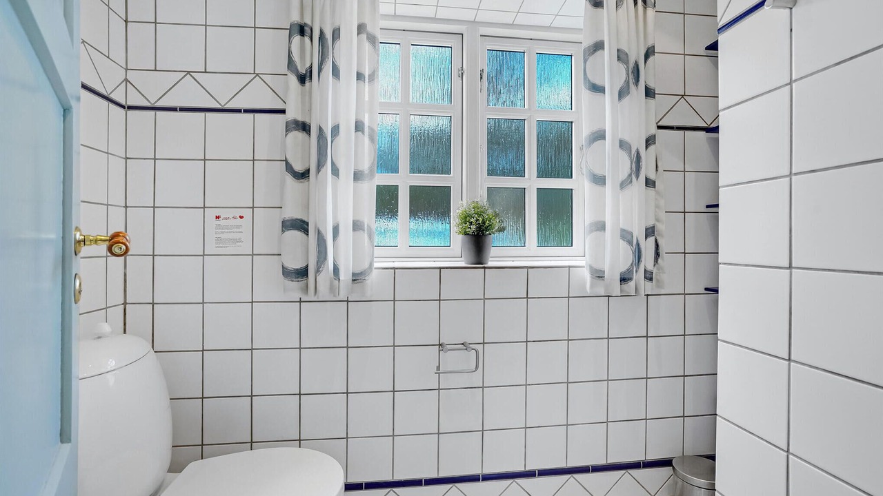 Photo of Bathroom in Sønderstrand