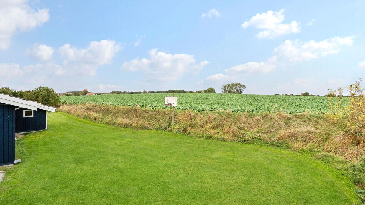 Photo of Others in Knebel