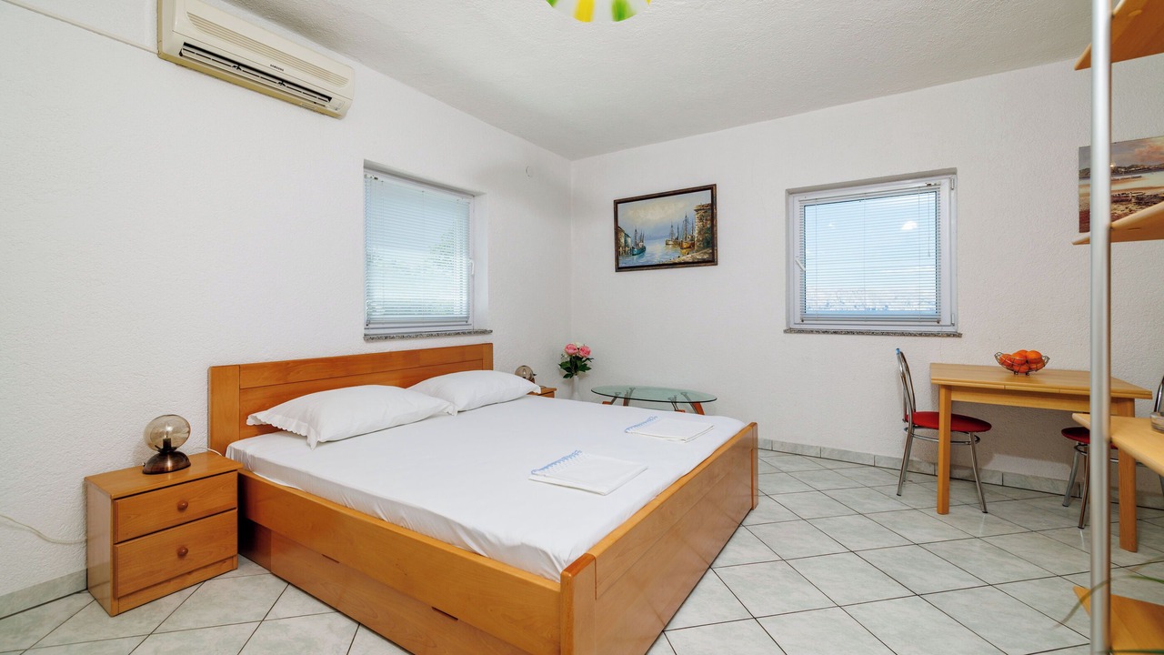 Photo of Bedroom in Vratarusa