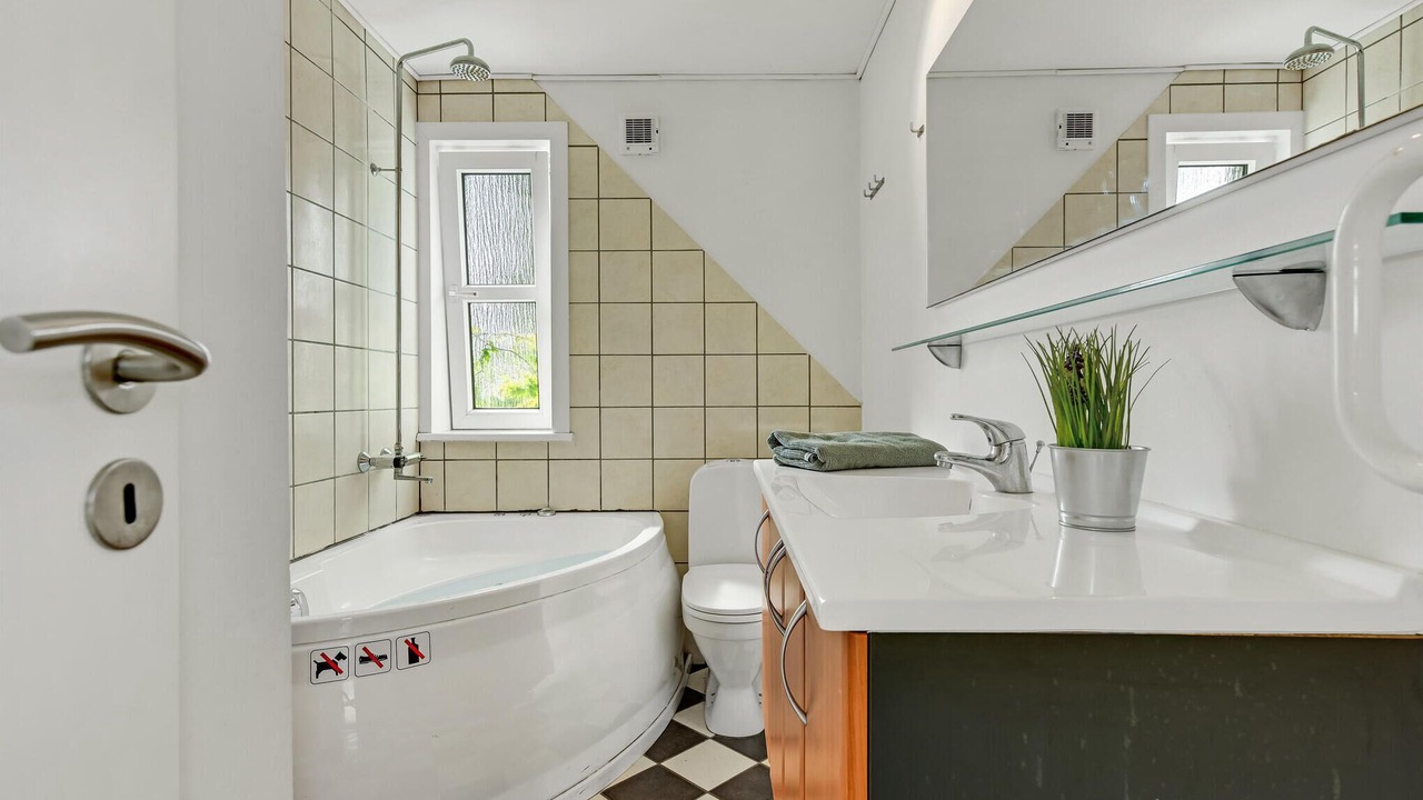 Photo of Bathroom in Sonderhav