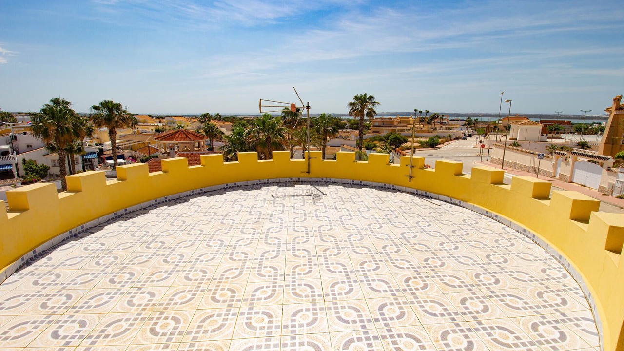 Photo of Bedroom in Quesada