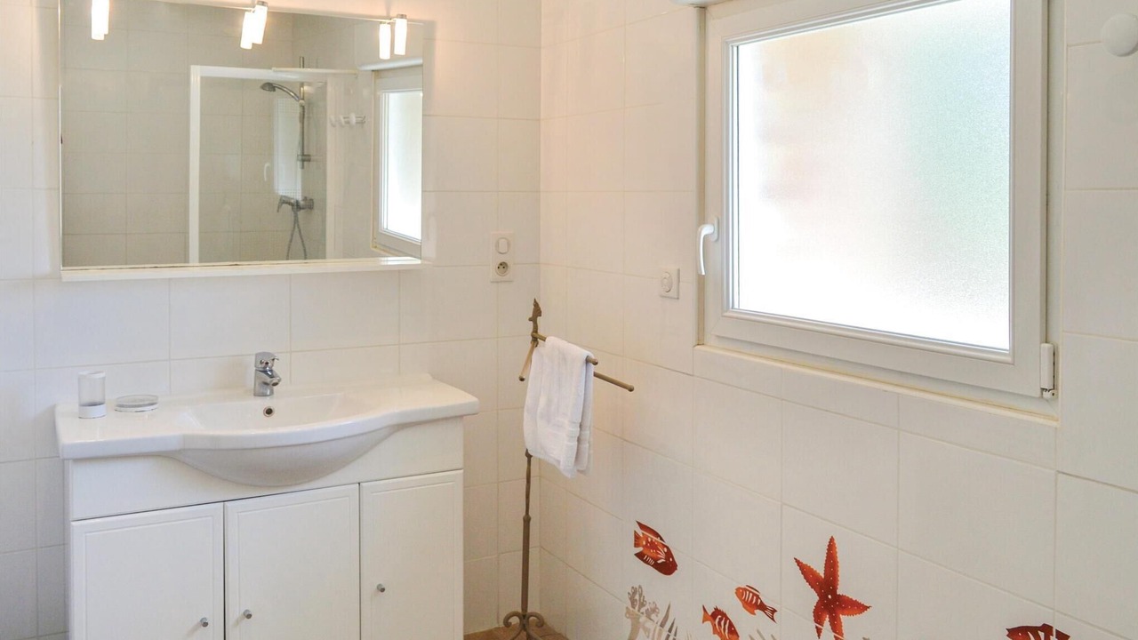 Photo of Bathroom in Roisel