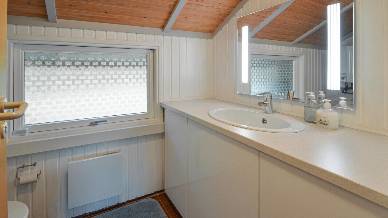 Photo of Bathroom in Vestervig