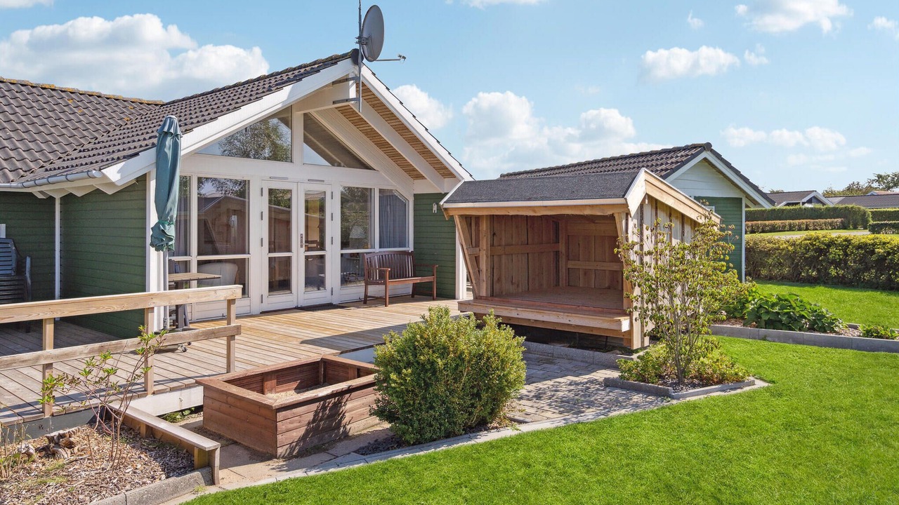 Photo of Others in Næs