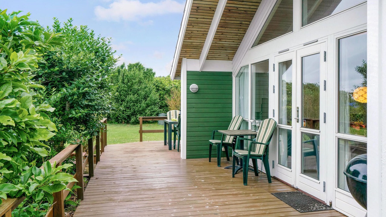 Photo of Others in Næs