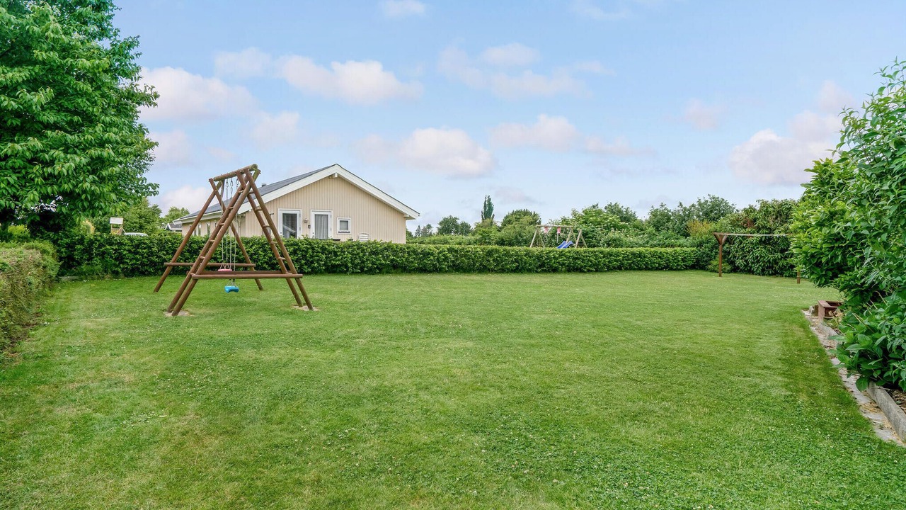 Photo of Others in Næs