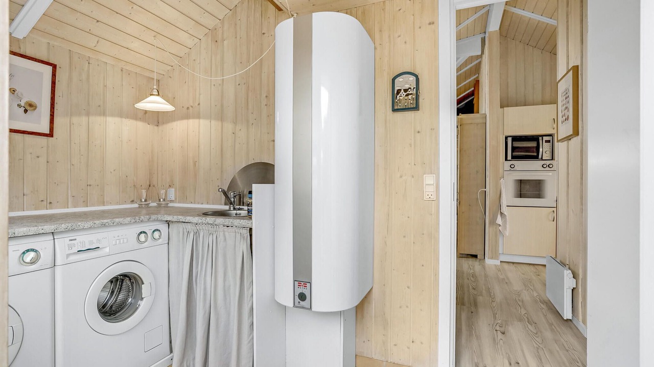 Photo of Others in Næs