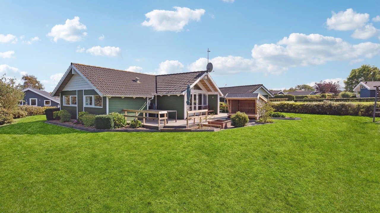 Photo of Others in Næs