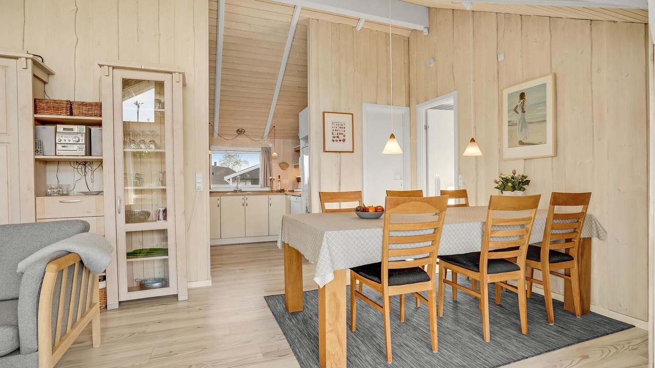 Photo of Others in Næs