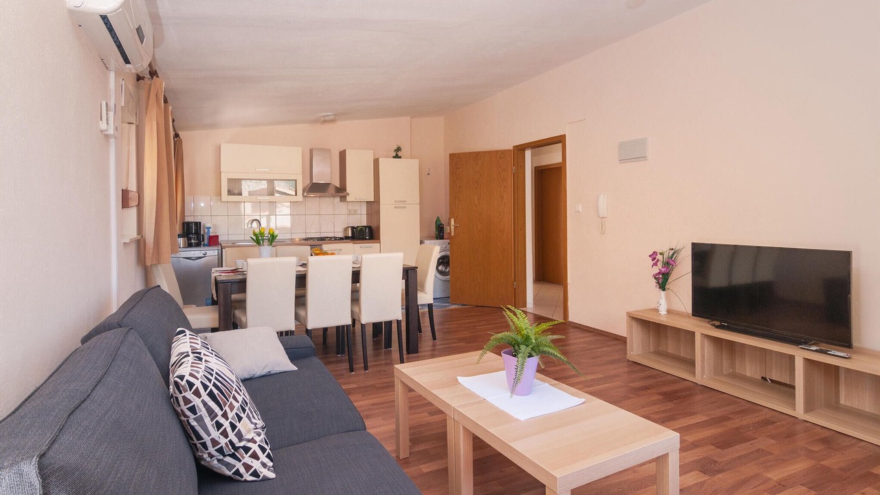 Photo of Bedroom in Omis