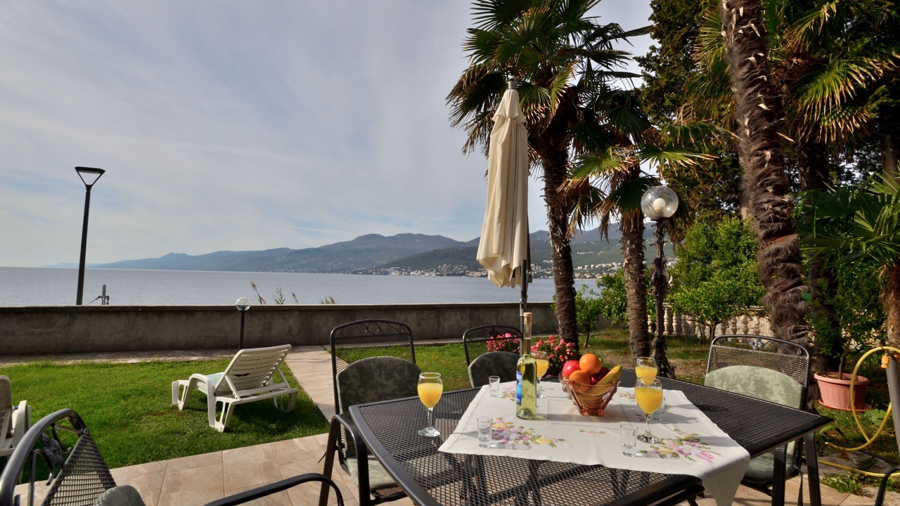 Photo of Outdoor in Rubesi