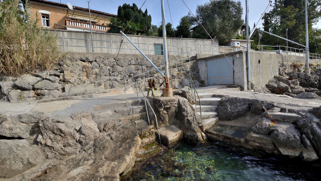Photo of Outdoor in Rubesi