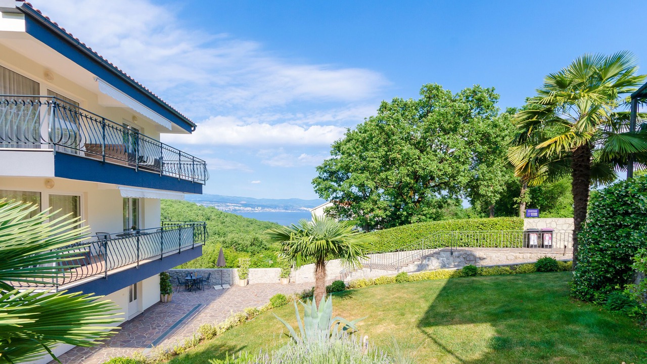 Photo of Patio Balcony in Poljane