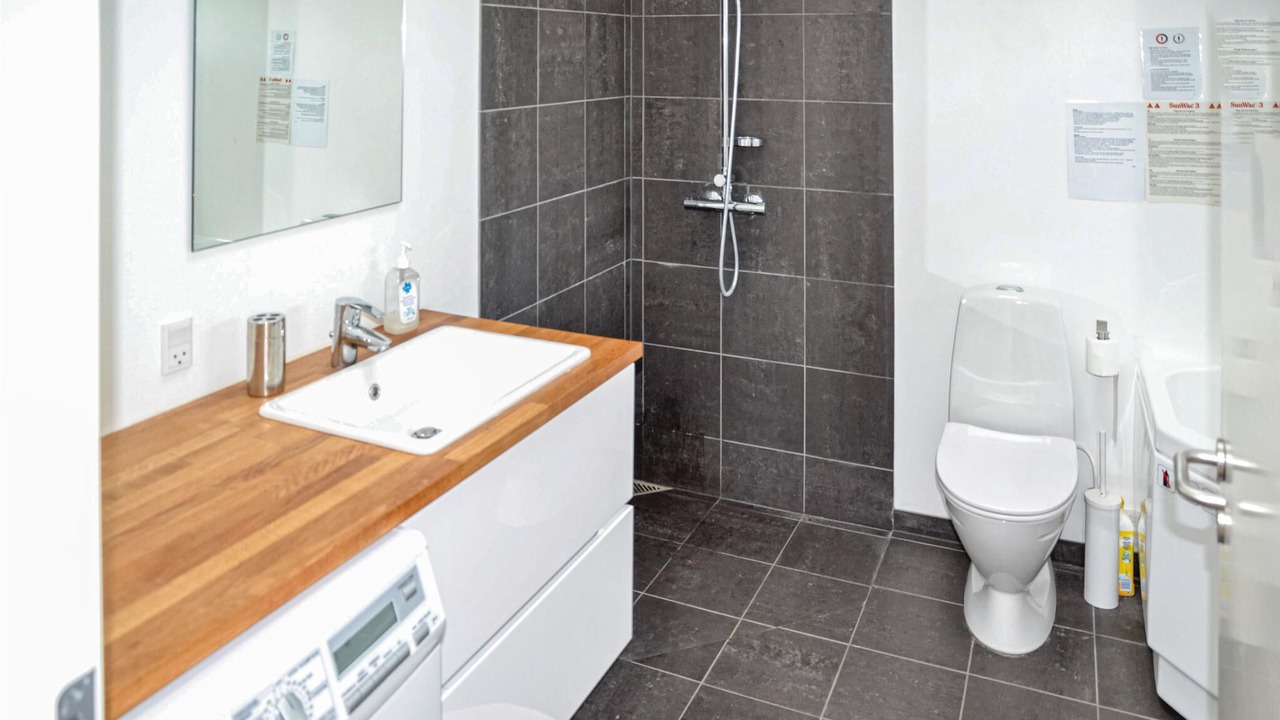 Photo of Bathroom in Lokken