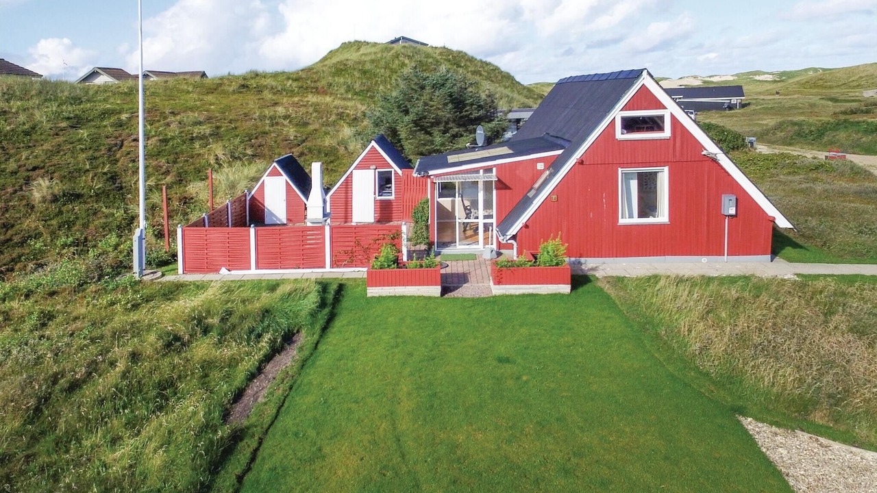 Photo of Outdoor in Houvig Strand