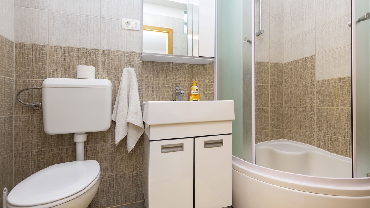 Photo of Bathroom in Mimice