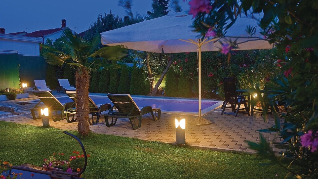 Photo of Outdoor in Stinjan