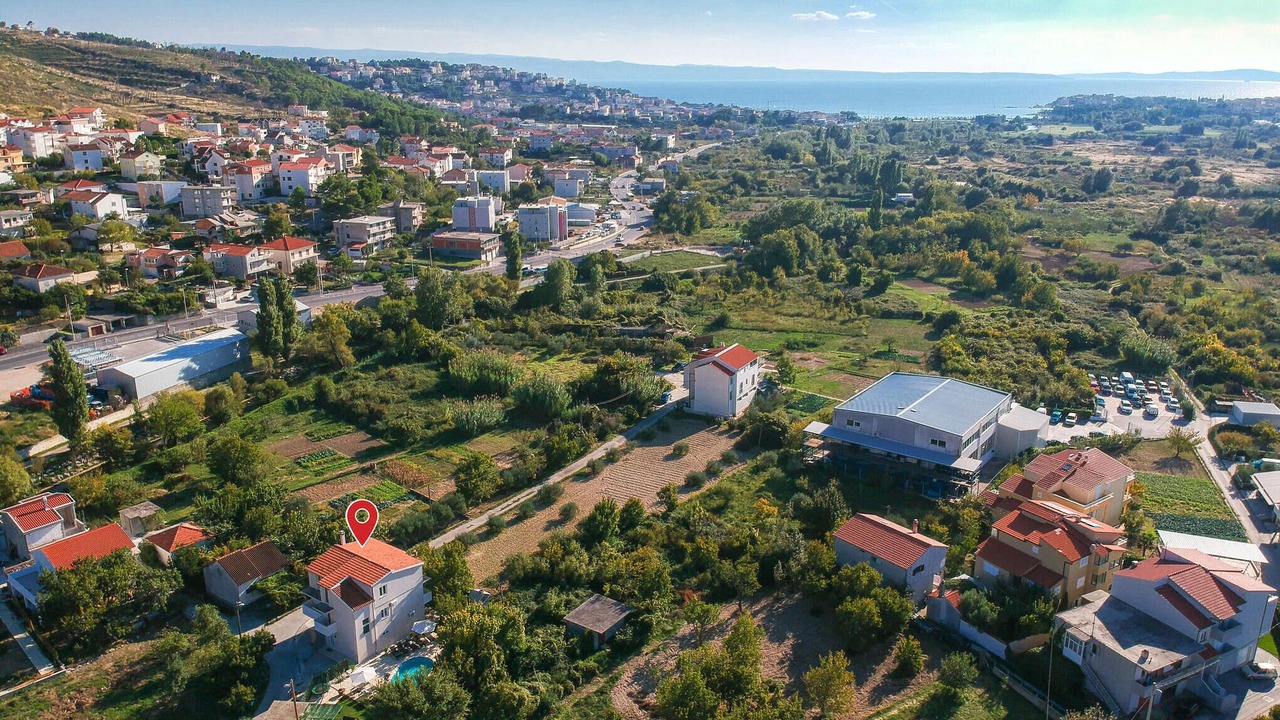 Photo of Others in Zrnovnica