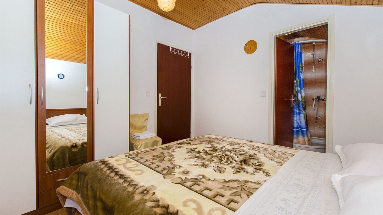 Photo of Bedroom in Brodarica