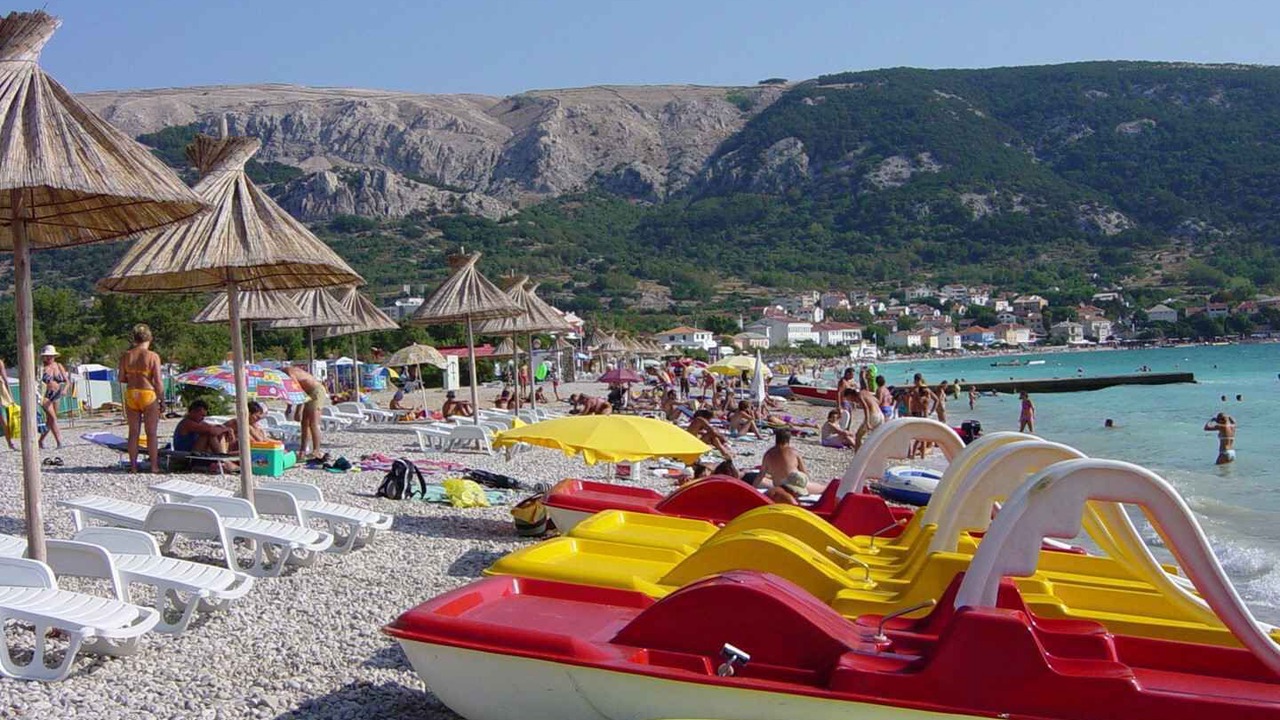 Photo of Others in Baska