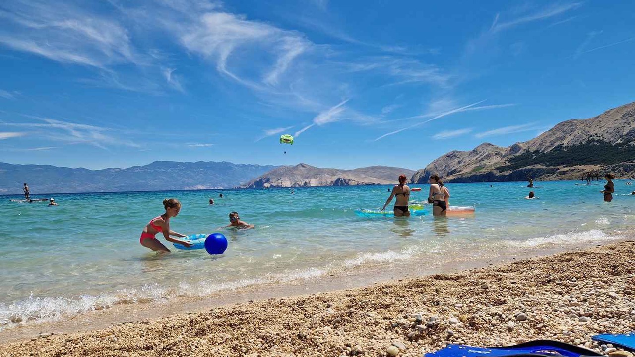 Photo of Others in Baska