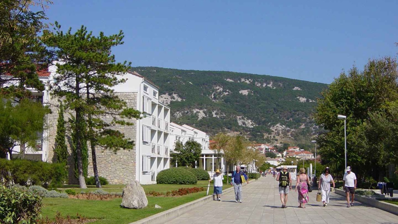Photo of Others in Baska