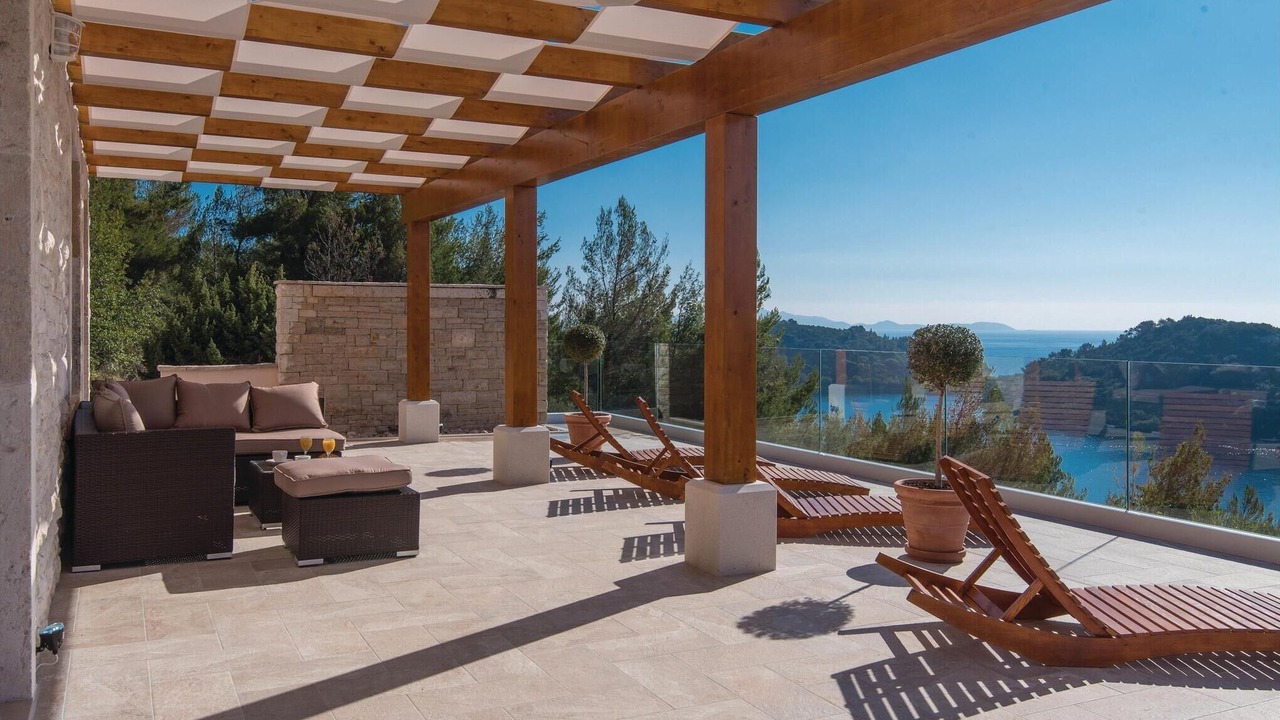 Photo of Patio Balcony in Blato