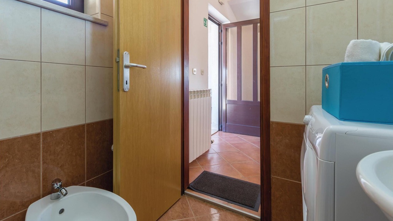 Photo of Bathroom in Katun Lindarski