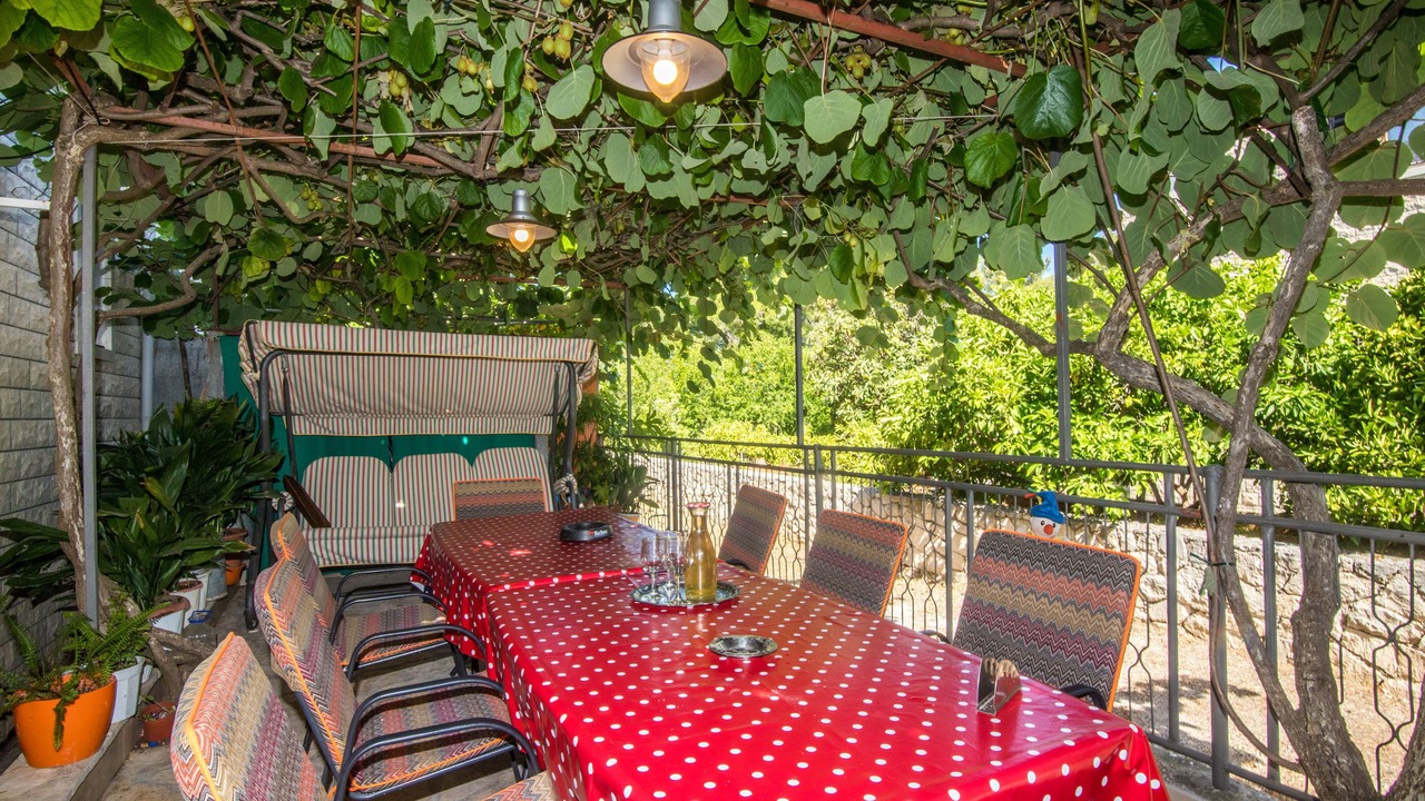 Photo of Outdoor in Mirce