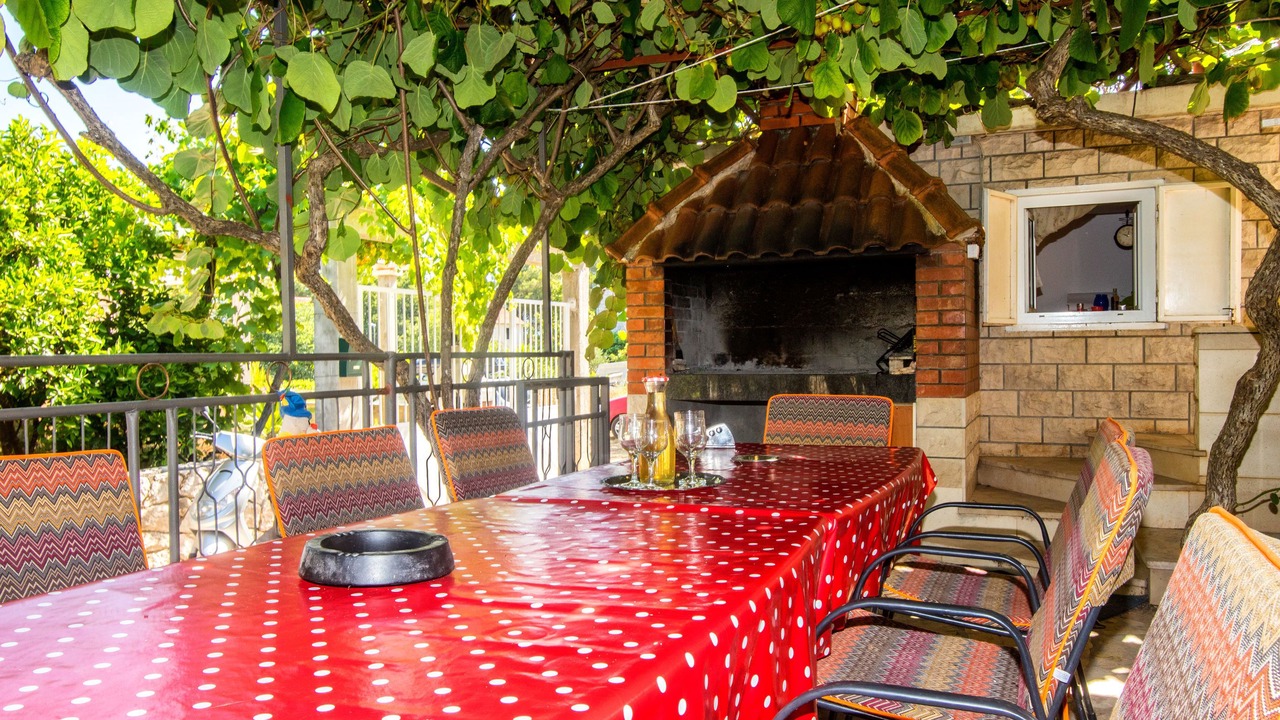 Photo of Outdoor in Mirce
