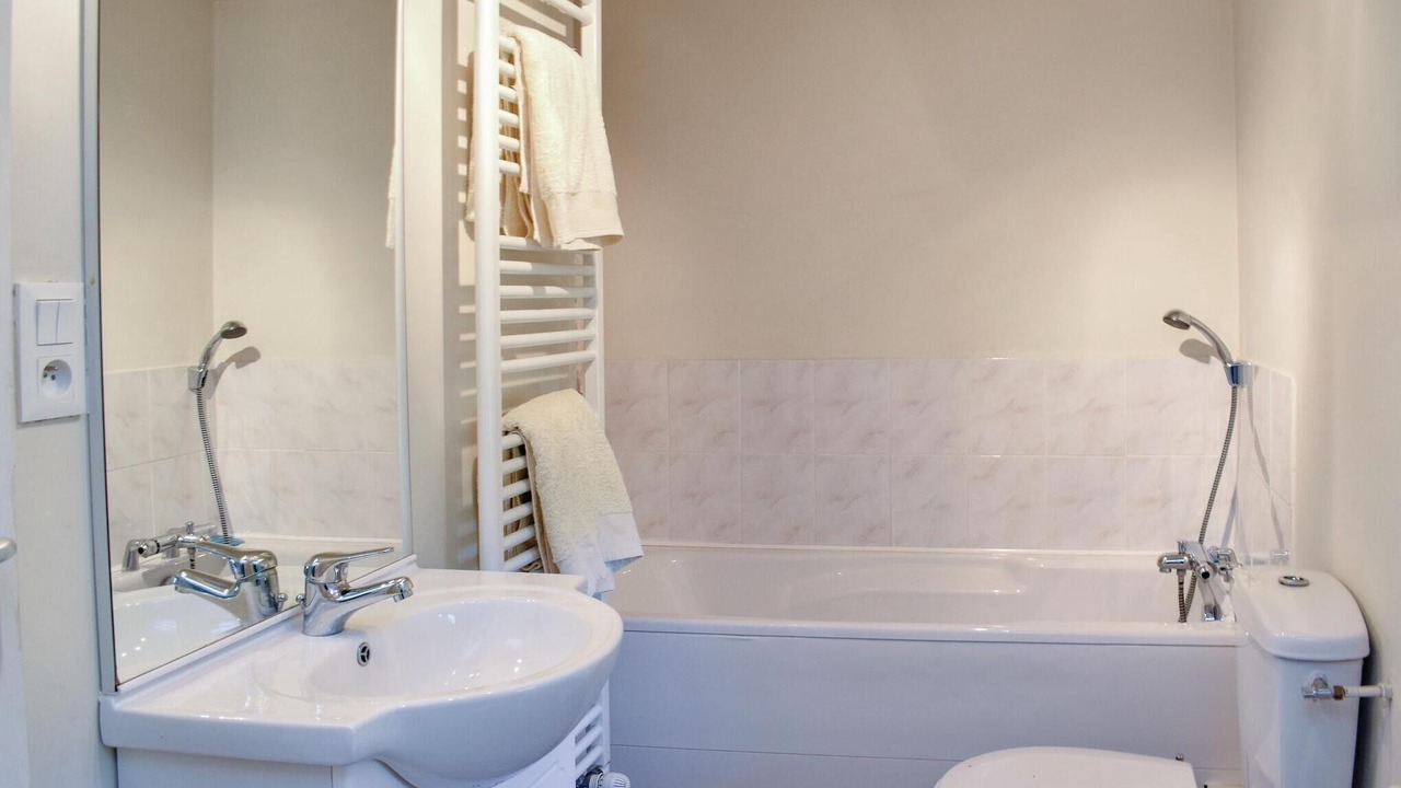 Photo of Bathroom in Saint-Manvieu-Bocage