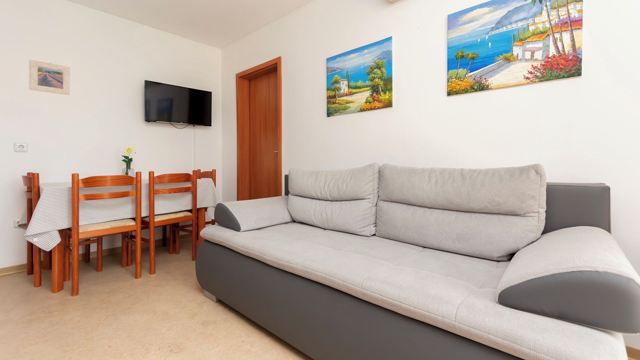 Photo of Livingroom in Mimice