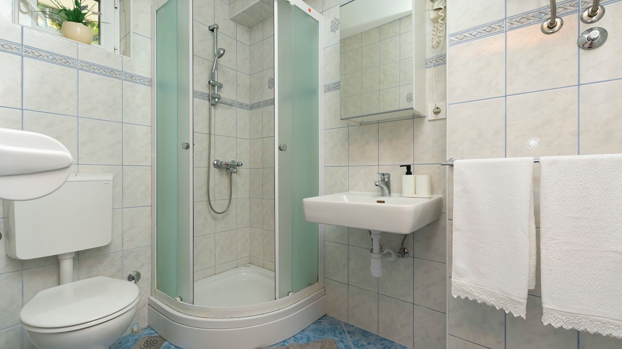 Photo of Bathroom in Mimice