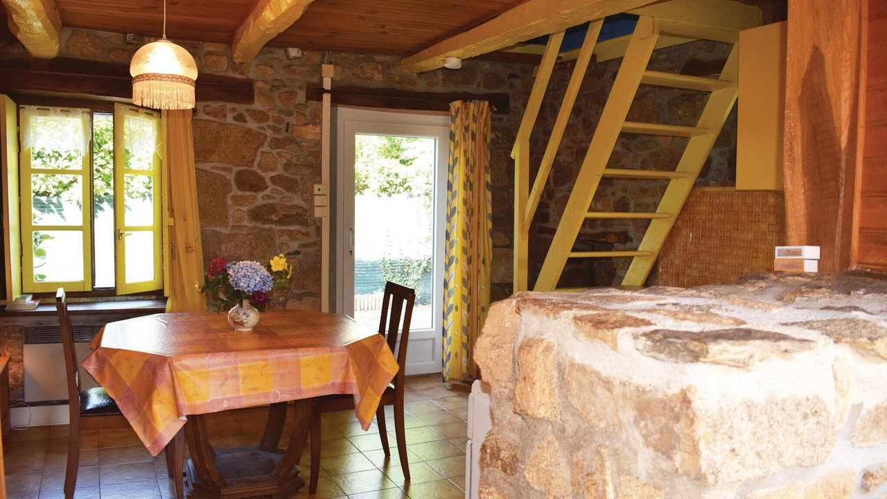 Photo of Bedroom in Pleubian