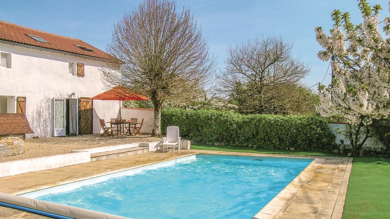Photo of Outdoor in L'Hermenault