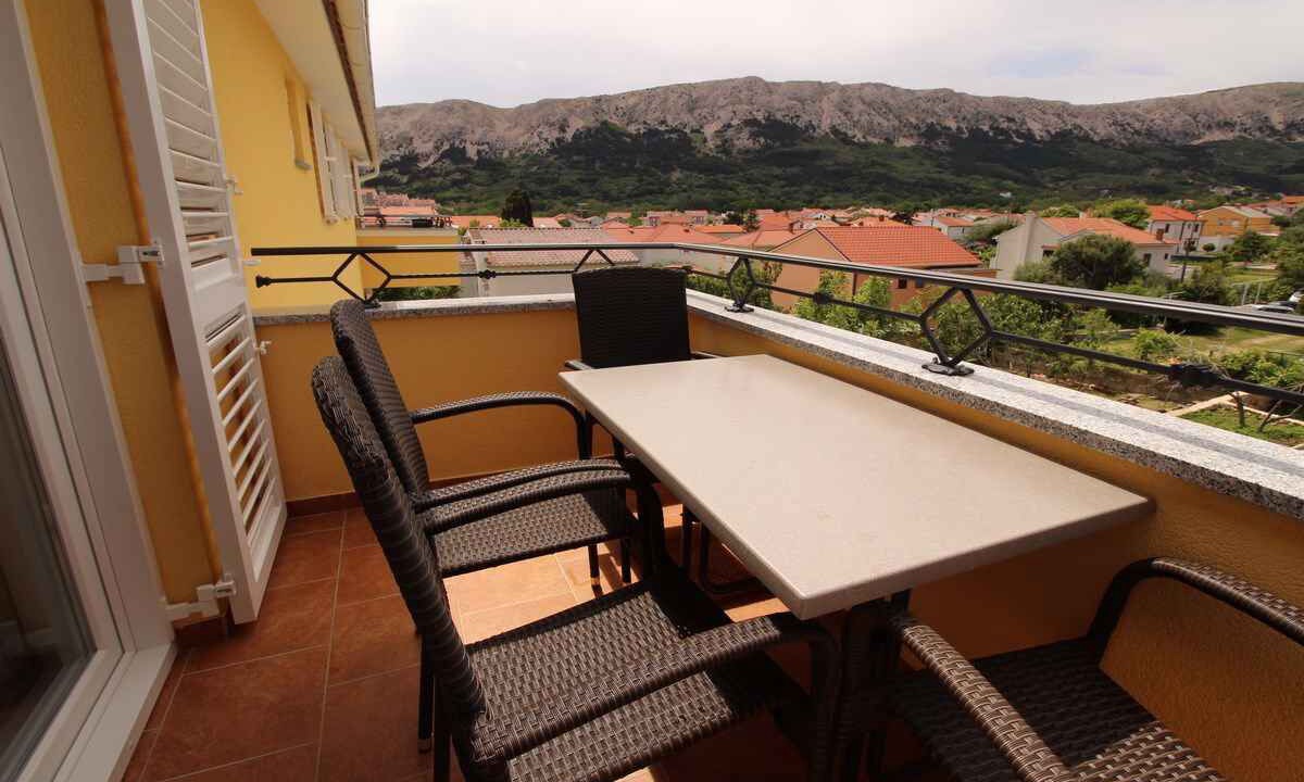 Photo of Patio Balcony in Baska