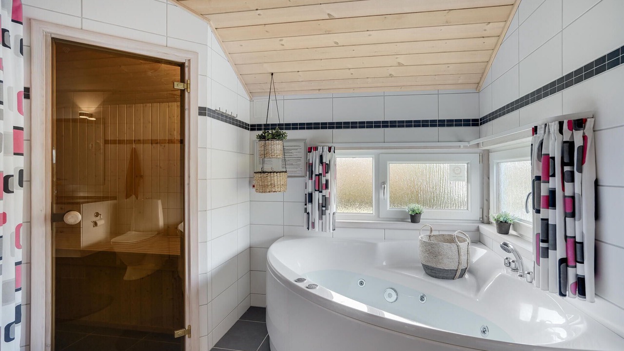Photo of Bathroom in Falen