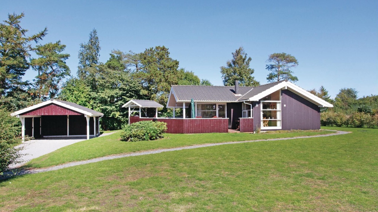 Photo of Others in Venemose