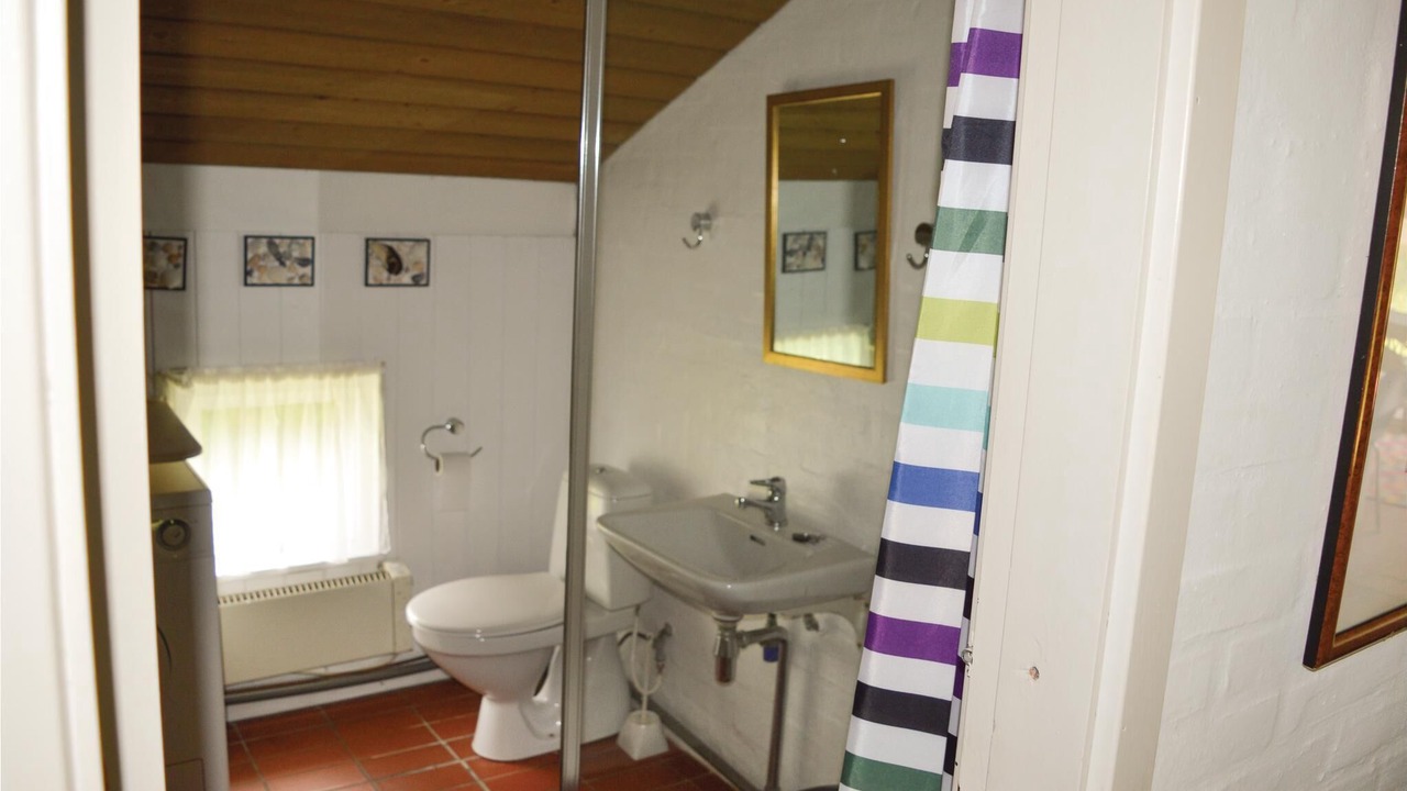 Photo of Bathroom in Jerup