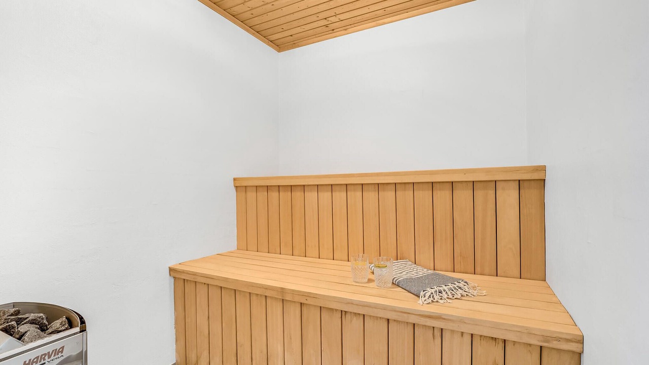 Photo of Others in Øhuse