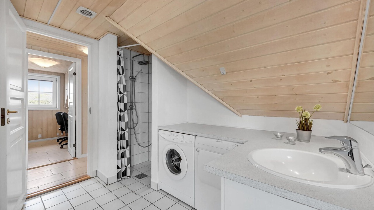 Photo of Bathroom in Klegod