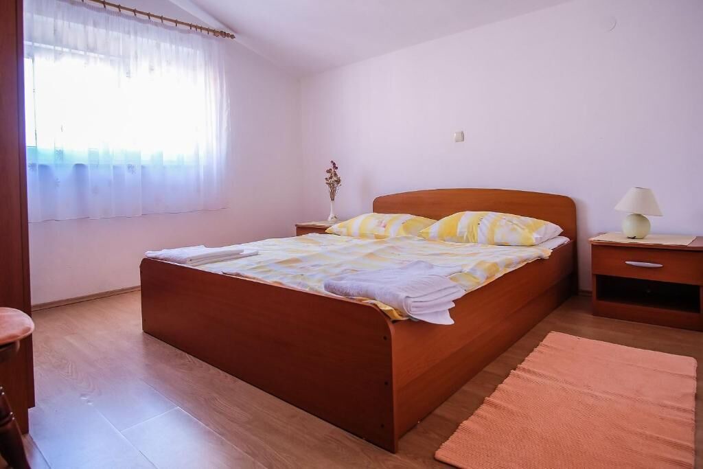 Photo of Bedroom in Barbat na Rabu
