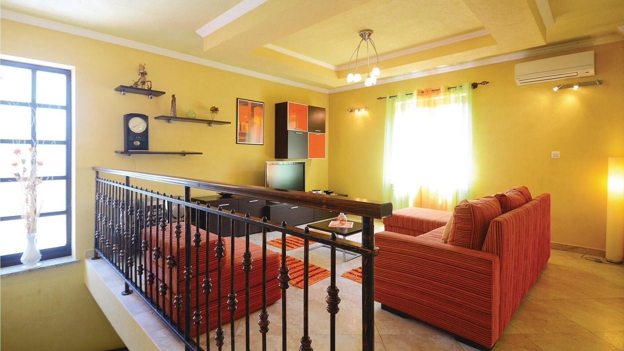 Photo of Bedroom in Pican