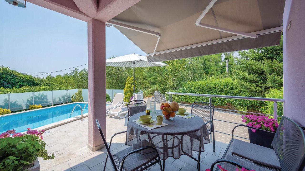 Photo of Patio Balcony in Presika