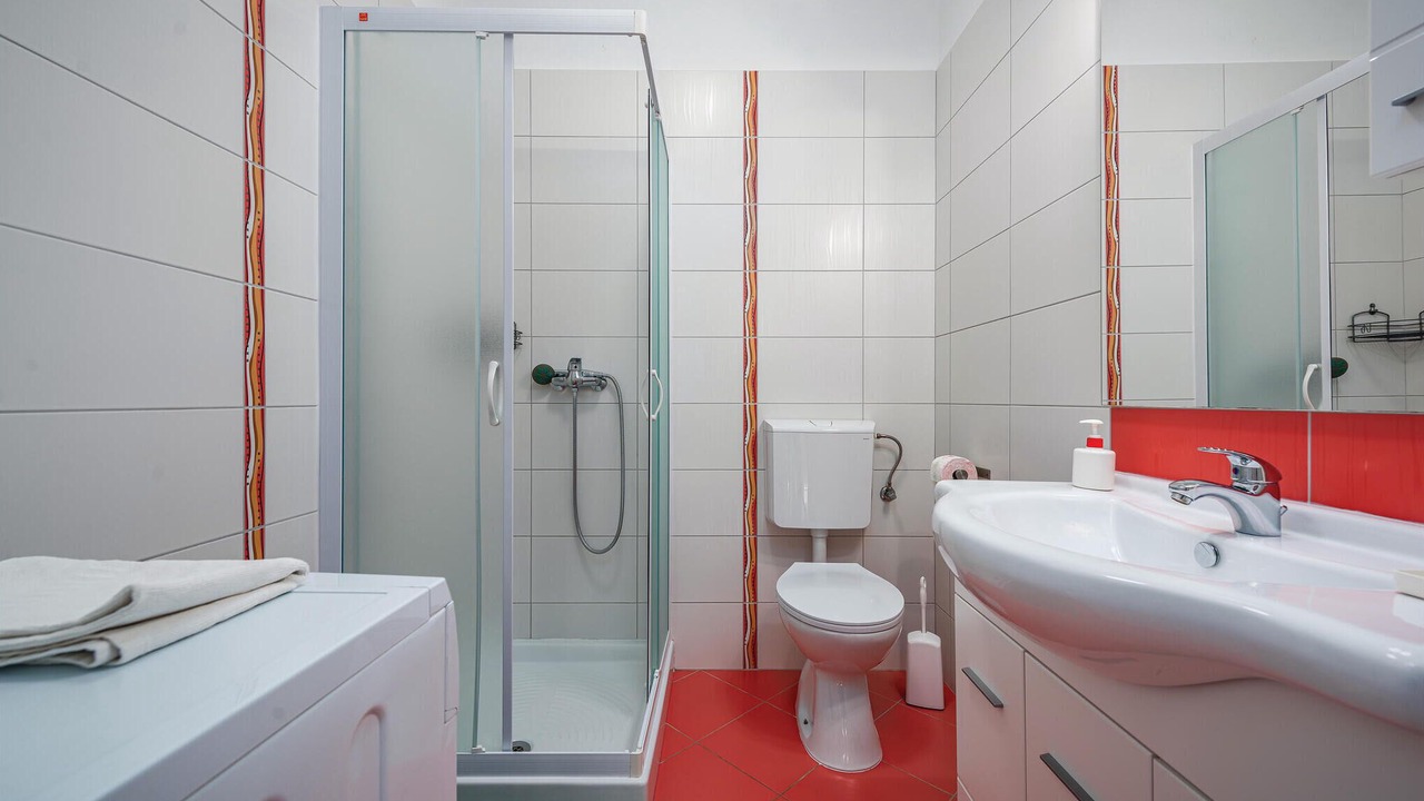 Photo of Bathroom in Presika