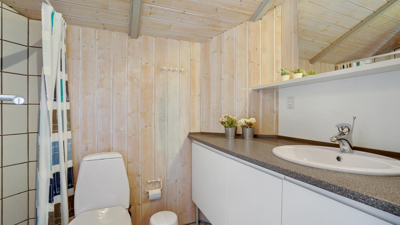 Photo of Bathroom in Hvide Sande